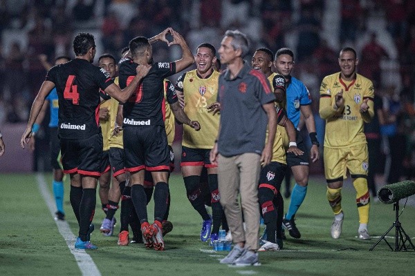 (Foto: Heber Gomes/AGIF)