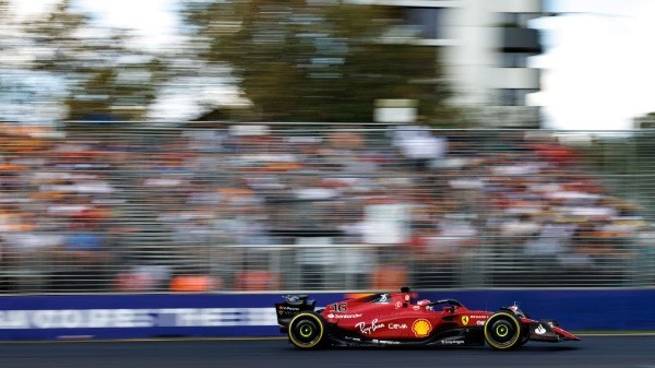Mark Peterson ATPImages/Getty Images/  Leclerc teve a melhor volta no GP da Australia e ainda saiu com a vitória. 