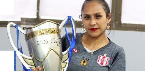 Divulgação/Independiente Petrolero/ Jenny Montaño, presidente do Petrolero. 