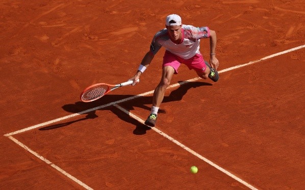 Julian Finney/Getty Images - Diego Schwartzman  em ação em Monte-Carlo