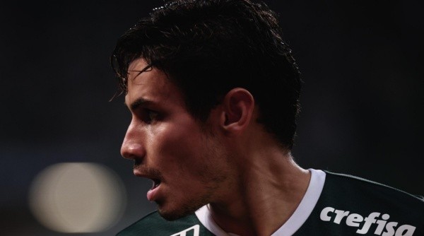 Veiga foi citado pelo Neto (Foto: Ettore Chiereguini/AGIF)