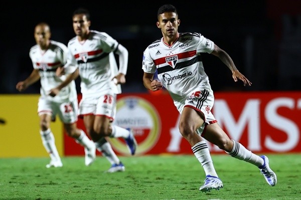 Foto: (Marcello Zambrana/AGIF) - Em grande fase no São Paulo, Rodrigo Nestor foi comparado a André Anderson 