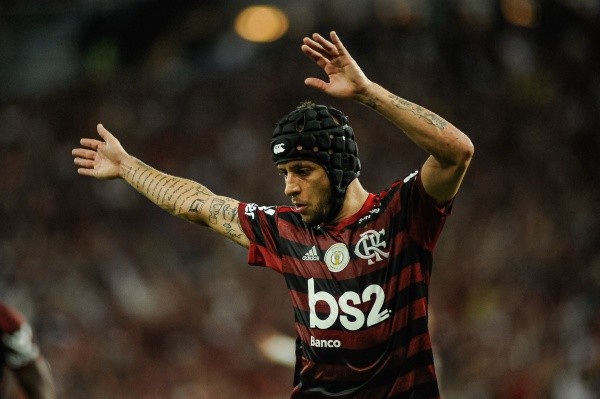 Foto: (Allan Carvalho/AGIF) - Enquanto esteve no Flamengo, Rafinha foi muito querido pela Nação Rubro-Negra Foto: (Allan Carvalho/AGIF) - Enquanto esteve no Flamengo, Rafinha foi muito querido pela Nação Rubro-Negra