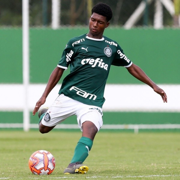 Foto: Twitter Oficial SE Palmeiras | Luis Guilherme é a bola da vez no Santiago Bernabéu