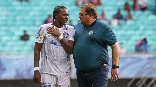 Davó ainda afirmou que pode atuar ao lado de Rodallega (Foto: Renan Oliveira/AGIF)