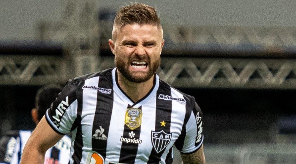 Eduardo Sasha vive melhor momento no Atlético-MG (Foto: Alessandra Torres/AGIF)