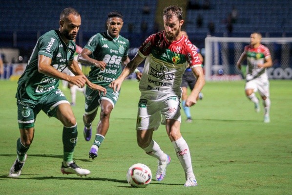 Foto: (Lucas Gabriel Cardoso/Brusque FC) - Diego Jardel é o grande desfalque do Brusque para a próxima rodada da Série B