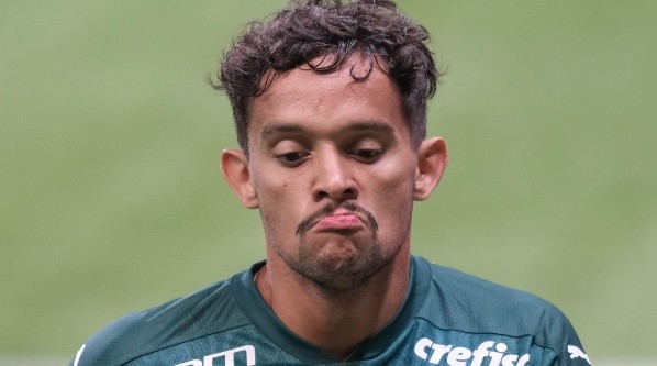 Scarpa não deve renovar com o Palmeiras (Foto: Marcello Zambrana/AGIF)