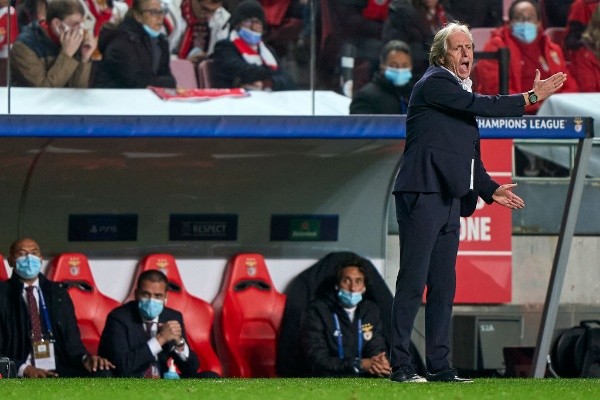 Jose Manuel Alvarez/Quality Sport Images/Getty Images/ Jorge Jesus pode retornar ao futebol após quatro meses sem Clube.