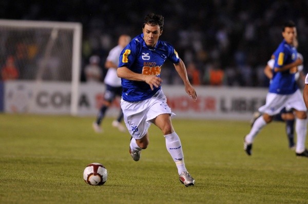 Foto: (LatinContent/Getty Images) - Ao todo, Kleber Gladiador disputou 61 jogos pelo Cruzeiro e marcou 38 gols Foto: (LatinContent/Getty Images) - Ao todo, Kleber Gladiador disputou 61 jogos pelo Cruzeiro e marcou 38 gols