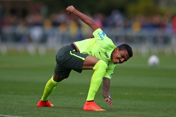 Foto: Fernando Soutello/AGIF – Luiz Gustavo fez parte da Seleção Brasileira de Felipão em 2014 na Copa por aqui
