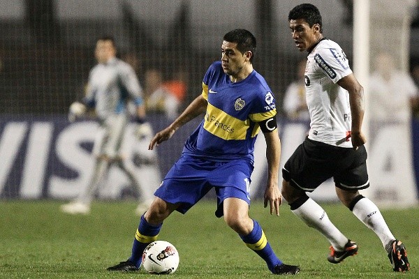 Buda Mendes/LatinContent via Getty Images/ Corinthians x Boca Juniors: clássico sul-americano cheio de história e polêmicas na Copa Libertadores. 