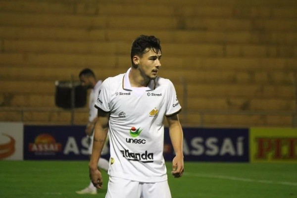 Celso da Luz/ Assessoria de imprensa Criciúma E. C./ Claudinho e + 10; Cláudio Tencati já tem em mente o time que irá escalar para enfrentar o Guarani. 