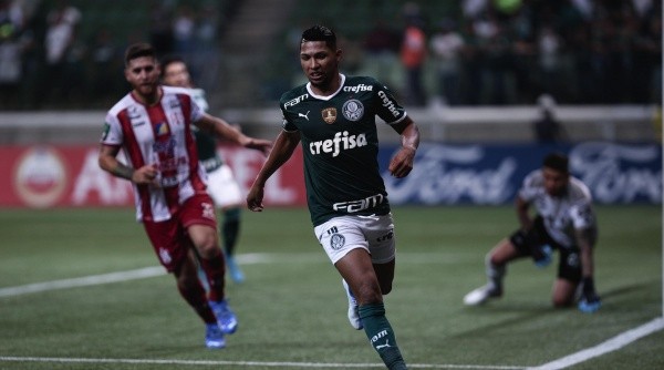 Rony se tornou o maior artilheiro do Palmeiras na Libertadores (Foto: Ettore Chiereguini/AGIF)