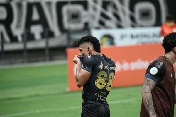 Foto: Kely Pereira/AGIF