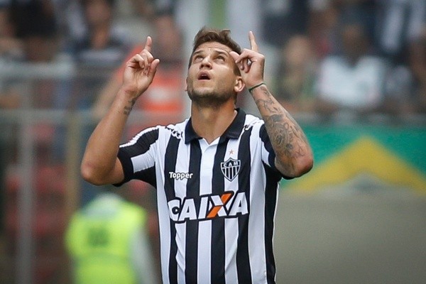 Foto:Thomás Santos/AGIF | Rafael Moura passou pela última vez no Galo em 2017