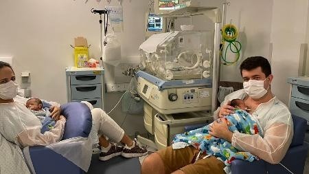 Bebês já estão com 3 meses. Foto: Reprodução/Instagram/@osgemeosmigueledavi