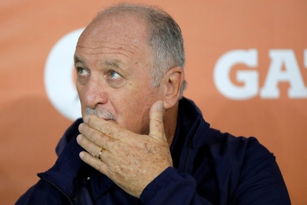 Felipão chegou ao Athletico Paranaense na semana passada ( Foto: Daniel Vorley/AGIF )