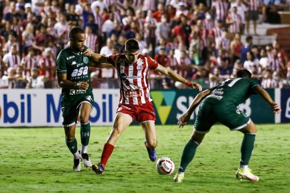 ( Foto: Rafael Vieira/AGIF)