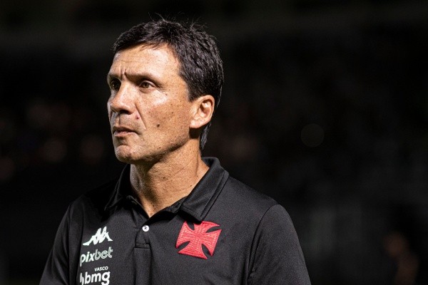 Foto:Jorge Rodrigues/AGIF | Zé Ricardo vive em corda bamba no CRVG