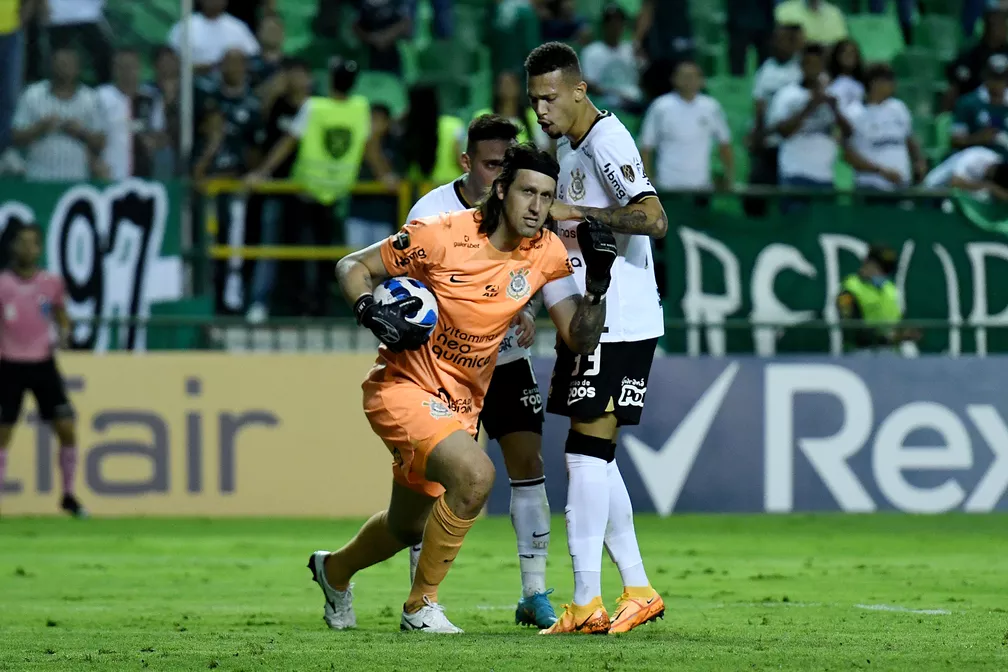 Staff Images / CONMEBOL/ Cássio em campo pela Libertadores com o Corinthians. 