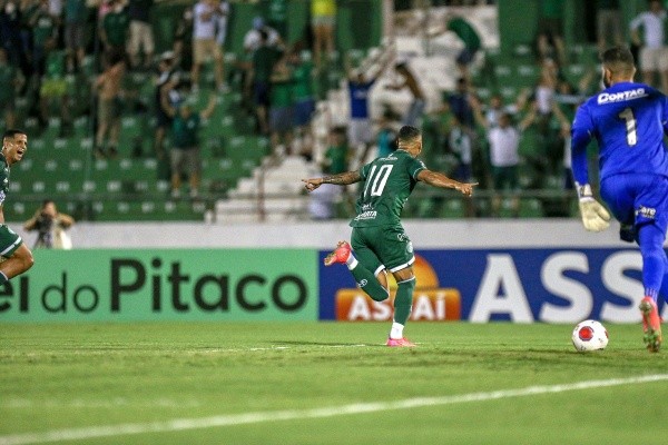 Foto: (Thomaz Marostegan/Guarani FC) - Giovanni Augusto marcou um dos gols do Guarani na último dérbi campineiro