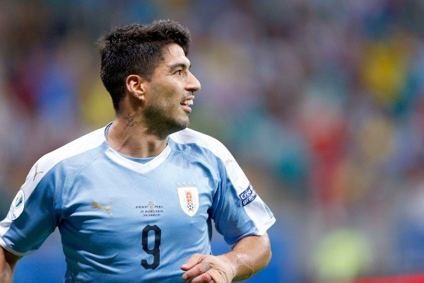 Foto: Thiago Calil/AGIF – Suárez defendeu o Barcelona entre os anos de 2014 e 2020