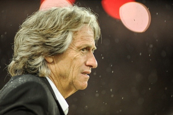 Jorge Jesus deu fortes declarações para o Flamengo (Foto: Allan Carvalho/AGIF)