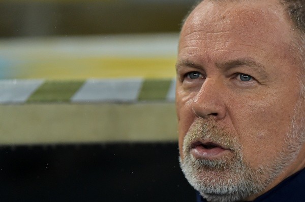 Mano Menezes está atualmente no Internacional (Foto: Thiago Ribeiro/AGIF) Mano Menezes está atualmente no Internacional (Foto: Thiago Ribeiro/AGIF)