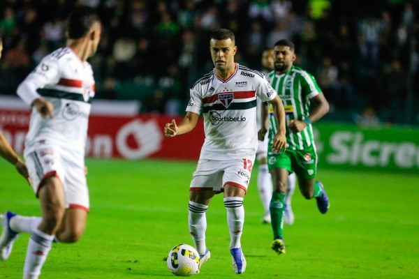 Luiz Erbes/AGIF/ São Paulo em campo contra o Juventude. Luiz Erbes/AGIF/ São Paulo em campo contra o Juventude.