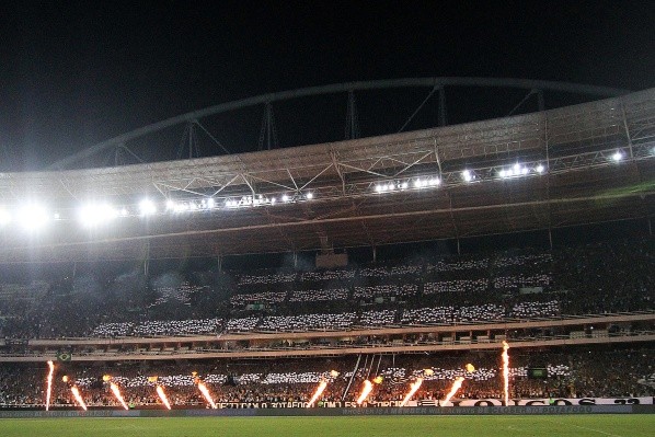 Foto: (Vítor Silva/Botafogo) - A torcida do Botafogo tem dado um show à parte nas arquibancadas do Nilton Santos