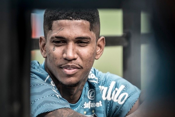 Foto: Ivan Storti/Santos FC – Raniel está cedido pelo Santos ao Vasco até o final do contrato na Vila Belmiro