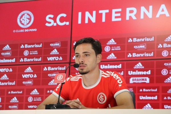 Maurício ganha nova chance como titular – Foto: Ricardo Duarte/Internacional