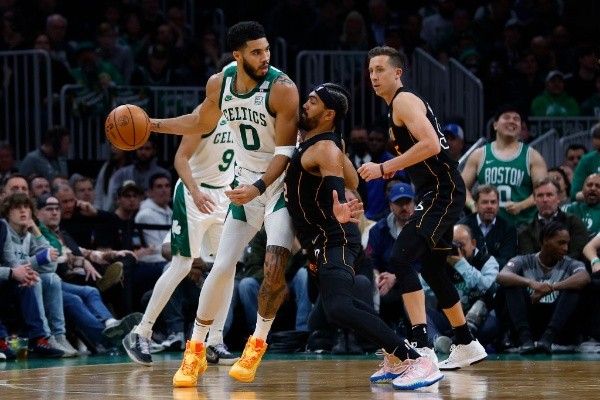 Winslow Townson/Getty Images/ Miami Heat x Boston Celtics: Saiba o horário e onde assistir ao vivo a final da Conferência Leste da NBA. Winslow Townson/Getty Images/ Miami Heat x Boston Celtics: Saiba o horário e onde assistir ao vivo a final da Conferência Leste da NBA.