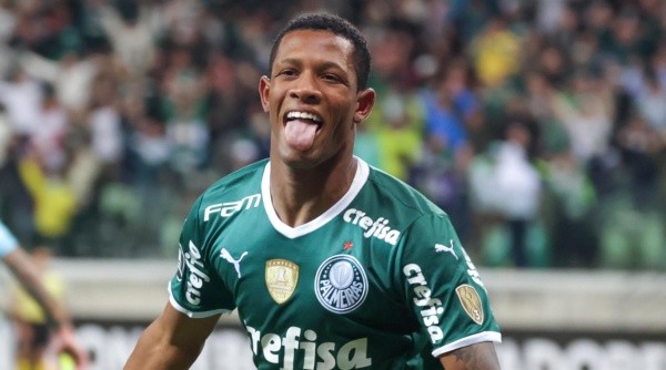 Palmeiras tem 80% dos direitos de Danilo (Foto: Marcello Zambrana/AGIF)