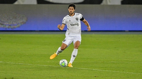 Igor Rabello com a camisa do Atlético-MG (Foto: Thiago Ribeiro/AGIF)