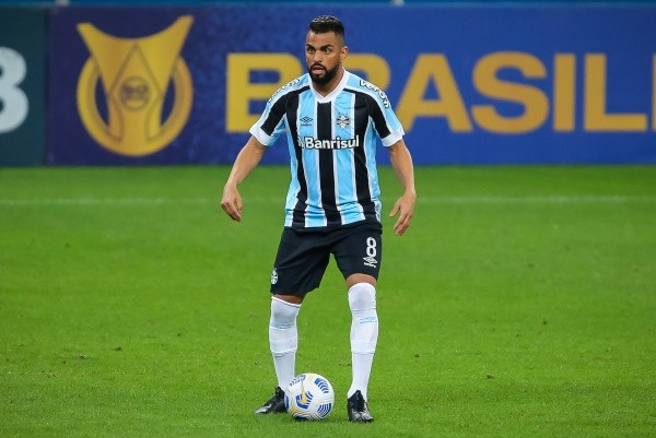 Foto: (Pedro H. Tesch/AGIF) - Maicon também vinha sofrendo lesões com frequência no final de sua passagem pelo Grêmio