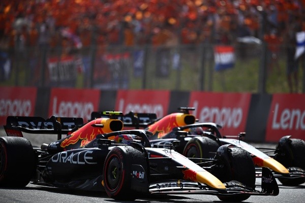 Clive Mason/Getty Images/ Red Bull fez dobradinha neste fim de semana na Fórmula 1. Clive Mason/Getty Images/ Red Bull fez dobradinha neste fim de semana na Fórmula 1.