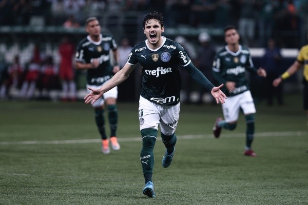 Foto: Ettore Chiereguini/AGIF | Veiga é um dos principais destaques do Palmeiras Foto: Ettore Chiereguini/AGIF | Veiga é um dos principais destaques do Palmeiras