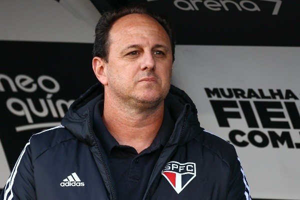  Marcello Zambrana/AGIF/ Ceni é o único técnico brasileiro dos seis primeiros colocados no Brasileirão. 