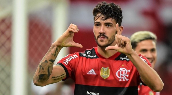 Gustavo Henrique está na mira do Fenerbahçe (Foto: Thiago Ribeiro/AGIF)