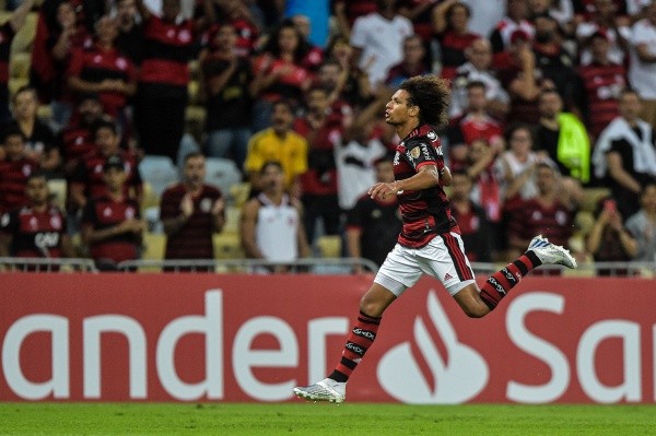 Foto: Thiago Ribeiro/AGIF | Valor atribuido a marca do Flamengo é quase o dobro do valor do Palmeiras que o segundo brasileiro mais bem avaliado Foto: Thiago Ribeiro/AGIF | Valor atribuido a marca do Flamengo é quase o dobro do valor do Palmeiras que o segundo brasileiro mais bem avaliado