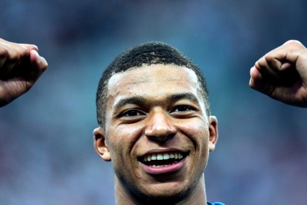 Mbappe: ganhará contrato milionário no PSG – Foto: Ale Cabral/AGIF