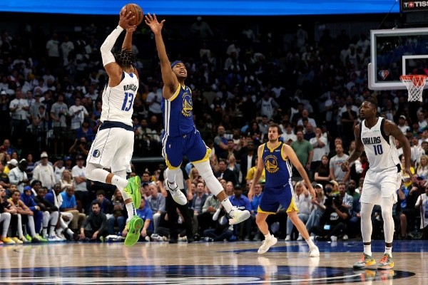 Tom Pennington/Getty Images/ Mavs venceram a primeira na final contra os Warriors e seguem vivos no oeste. 