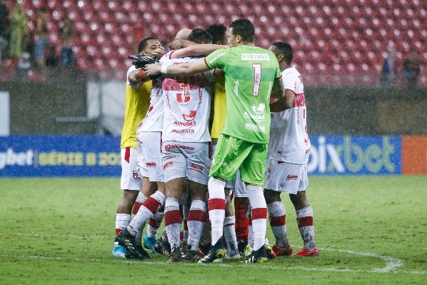 Foto: (Rafael Vieira/AGIF) - Daniel Paulista elogiou o clima interno do CRB