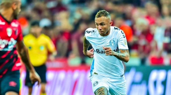 Fortaleza tem 1,6% de uma venda de Cebolinha (Foto: Jason Silva/AGIF)