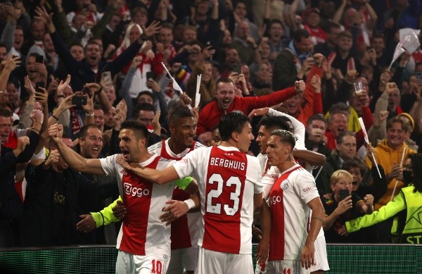 Dean Mouhtaropoulos/Getty Images