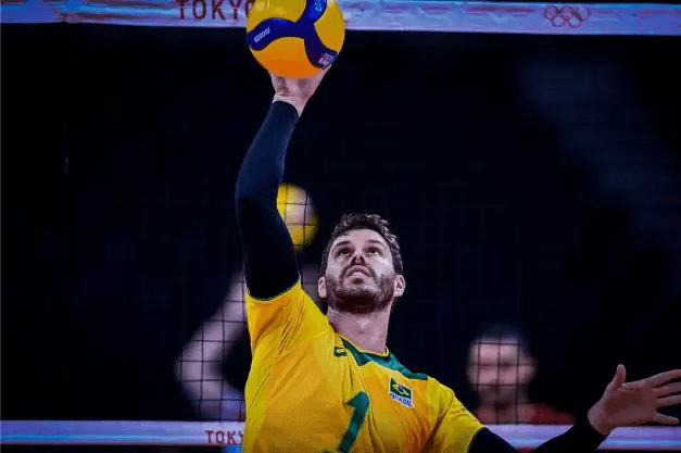 FIVB Divulgação - Bruninho, grande nome da seleção brasileira