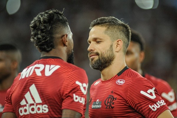 Foto: Allan Carvalho/AGIF – Diego Ribas está na reserva do Flamengo e jogou somente 12 partidas na temporada
