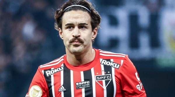 Gabriel Neves tem ganhado espaço no São Paulo (Foto: Marcello Zambrana/AGIF)